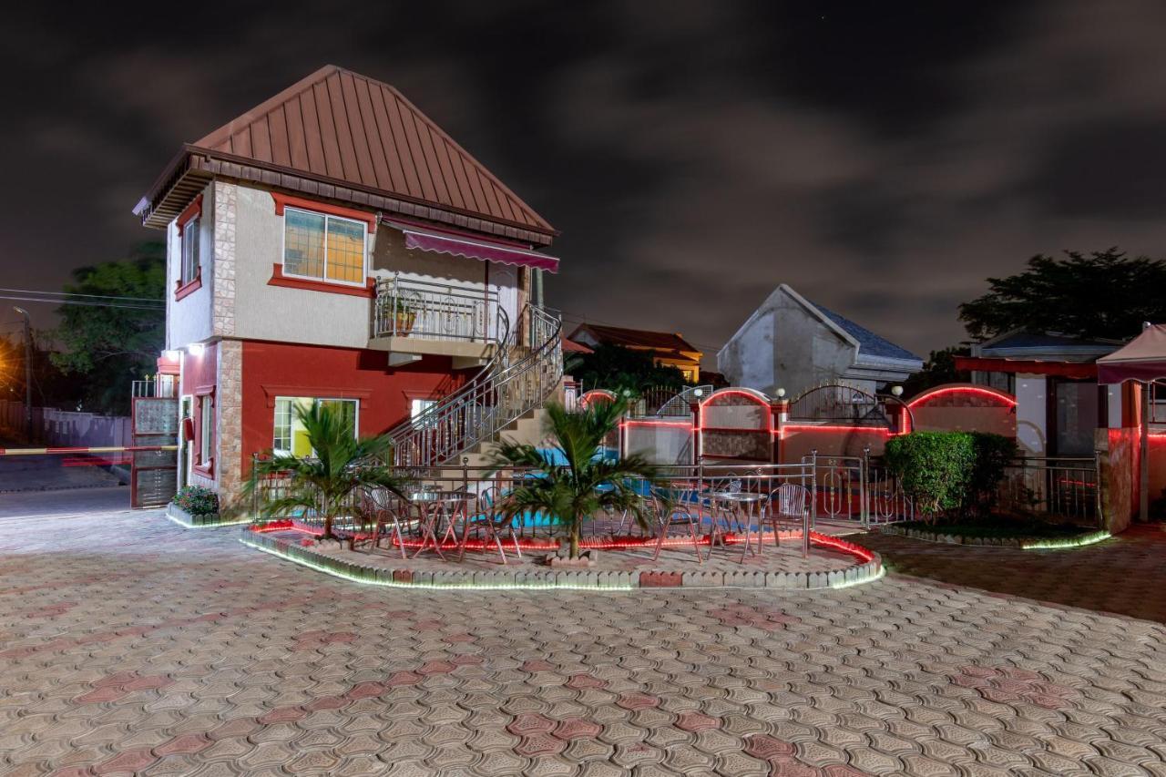 Ag Hotel And Suites Ogbodjo Dış mekan fotoğraf