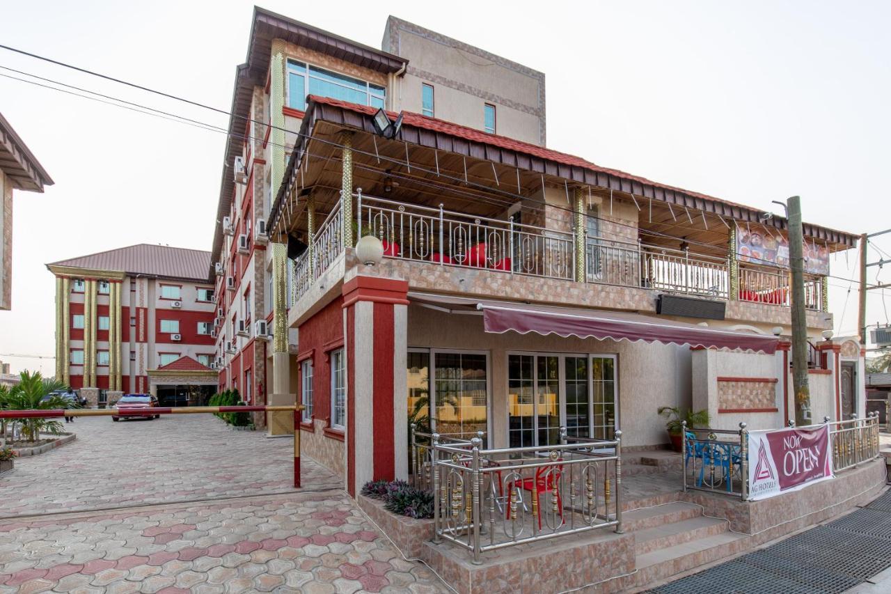 Ag Hotel And Suites Ogbodjo Dış mekan fotoğraf