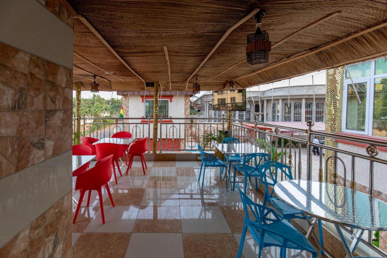 Ag Hotel And Suites Ogbodjo Dış mekan fotoğraf