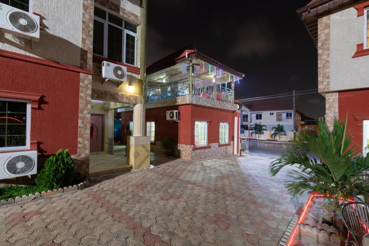 Ag Hotel And Suites Ogbodjo Dış mekan fotoğraf