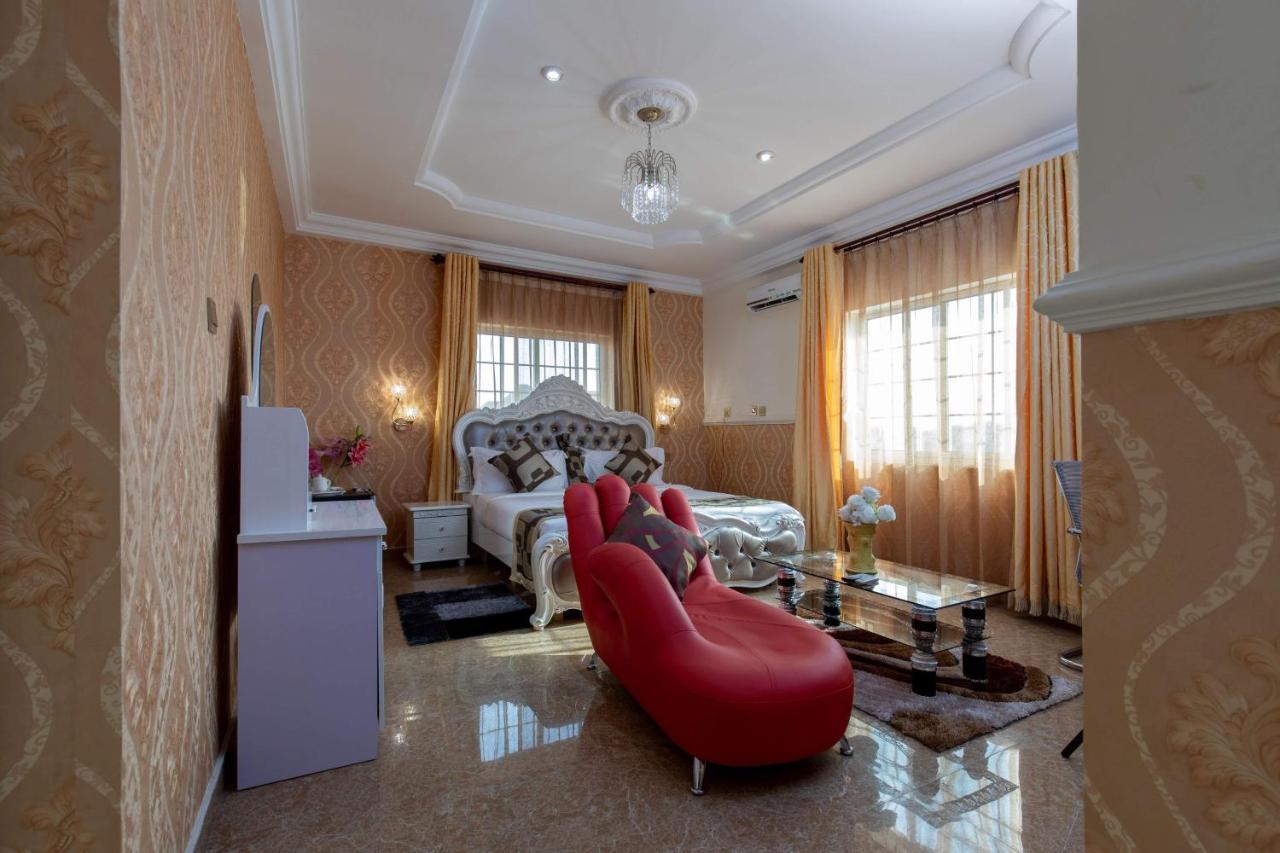 Ag Hotel And Suites Ogbodjo Dış mekan fotoğraf