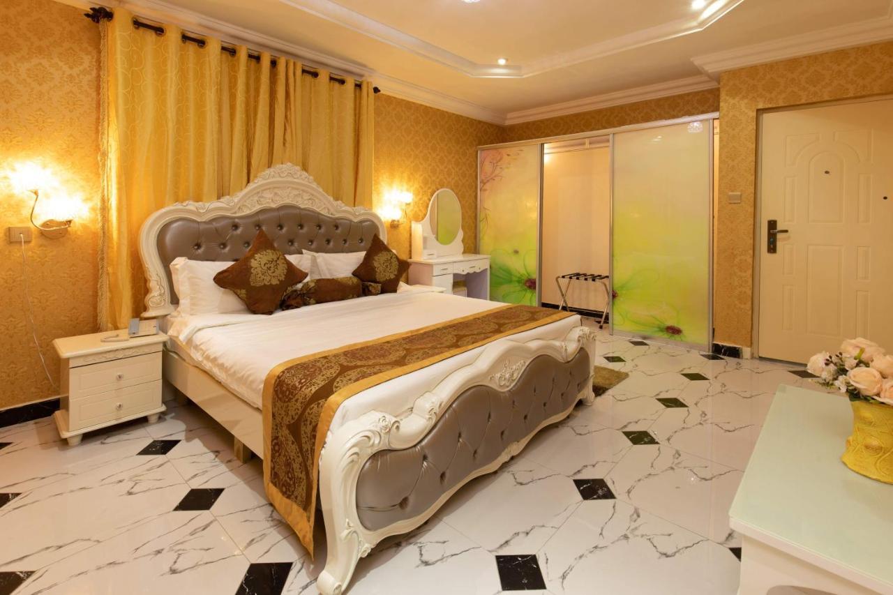 Ag Hotel And Suites Ogbodjo Dış mekan fotoğraf