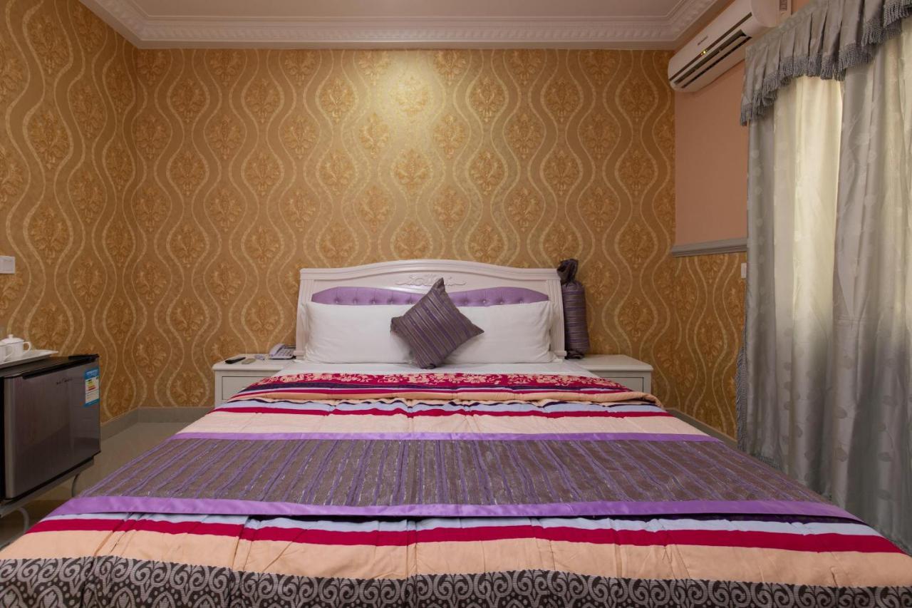 Ag Hotel And Suites Ogbodjo Dış mekan fotoğraf